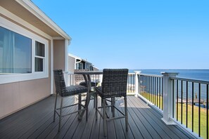 Hus, flere senger (Breezy on the Bay) | Utendørsservering