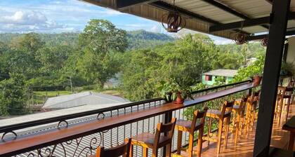 Hostal la Colina