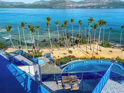 New beachfront villa in beautiful Rincón 4 beach