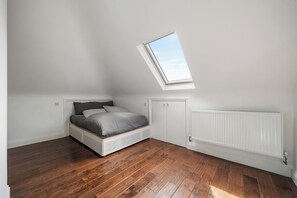 3 Schlafzimmer, Bügeleisen/Bügelbrett, WLAN, Bettwäsche