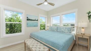 2 bedrooms, desk, iron/ironing board, travel crib