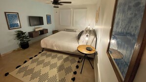 Room - 4-bedroom Beachfront Condo in Rincón w/ most Spectacular Sunsets in Puerto Rico (Rincón)