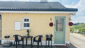 Tempat makan outdoor