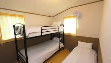 2 bedrooms, free WiFi, bed sheets