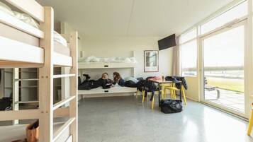 Blackout curtains, soundproofing, iron/ironing board, free WiFi