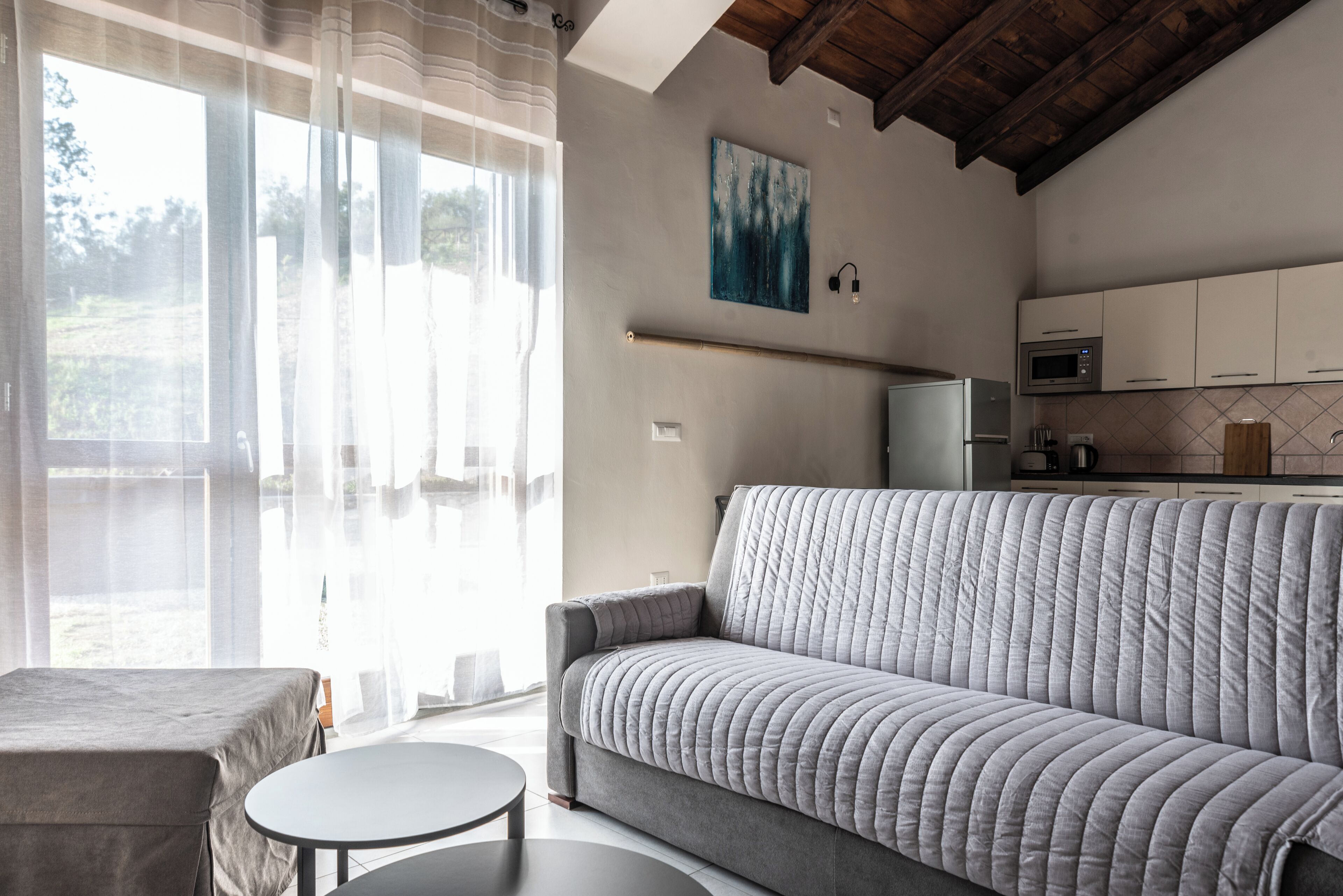 Apartamento, banheira de imersão, vista para a montanha | Área de estar | TV LCD