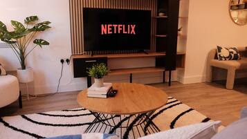 Appartamento | Area soggiorno | TV