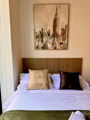 1 bedroom, iron/ironing board, free WiFi - 514- Estudio luminoso con balcón  (Bogotá)