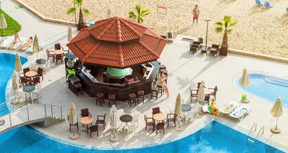 Apartment With Magnificent View in Obzor