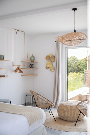 Luxe beddengoed, pillowtop-bedden, verduisterende gordijnen