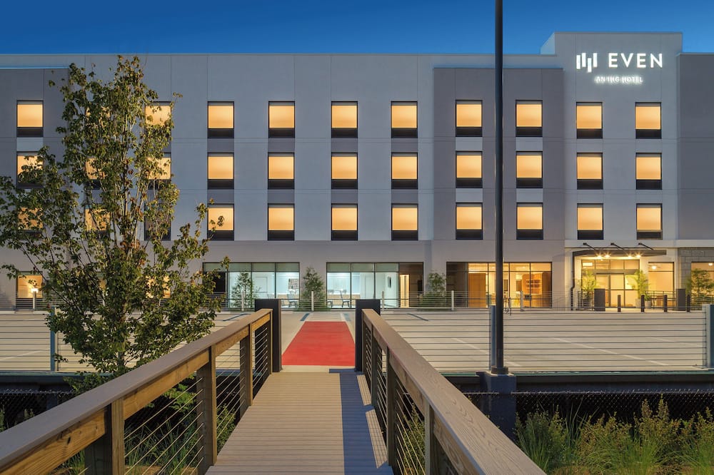 EVEN Hotel Orlando International Airport by IHG
