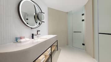 Dusche, Regendusche, kostenlose Toilettenartikel, Haartrockner