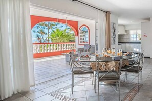 Villa (4 Bedrooms) | Innenbereich