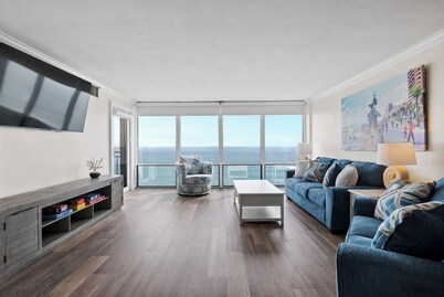 Beachfront Condo on the Boardwalk with Ocean Views