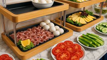 Tägliches inbegriffenes kontinentales Frühstück