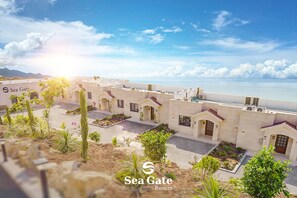 Front of property - Sea Gate Resort (Sweimeh)