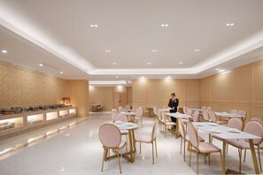 Breakfast buffet - (Shanghai)