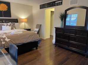 1 室のベッドルーム、アイロン / アイロン台、WiFi