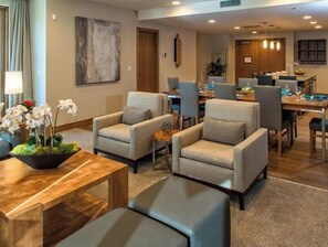 Dining - Ski in -ski out Breckenridge Resort with full use of resort amenities 2 (Breckenridge)