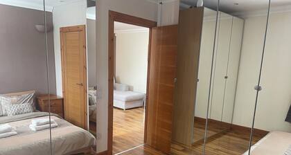 Cute Cottage Central Bathgate