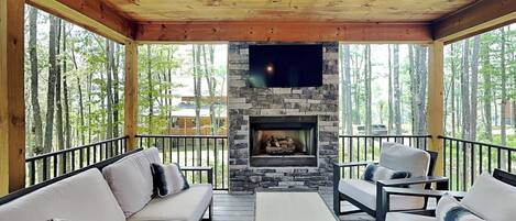 House (5 Bedrooms) | Property amenity