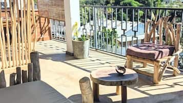 Comfort Apartment, 2 Bedrooms, Sea View, Garden Area | Terrace/patio