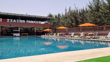 Alberca al aire libre