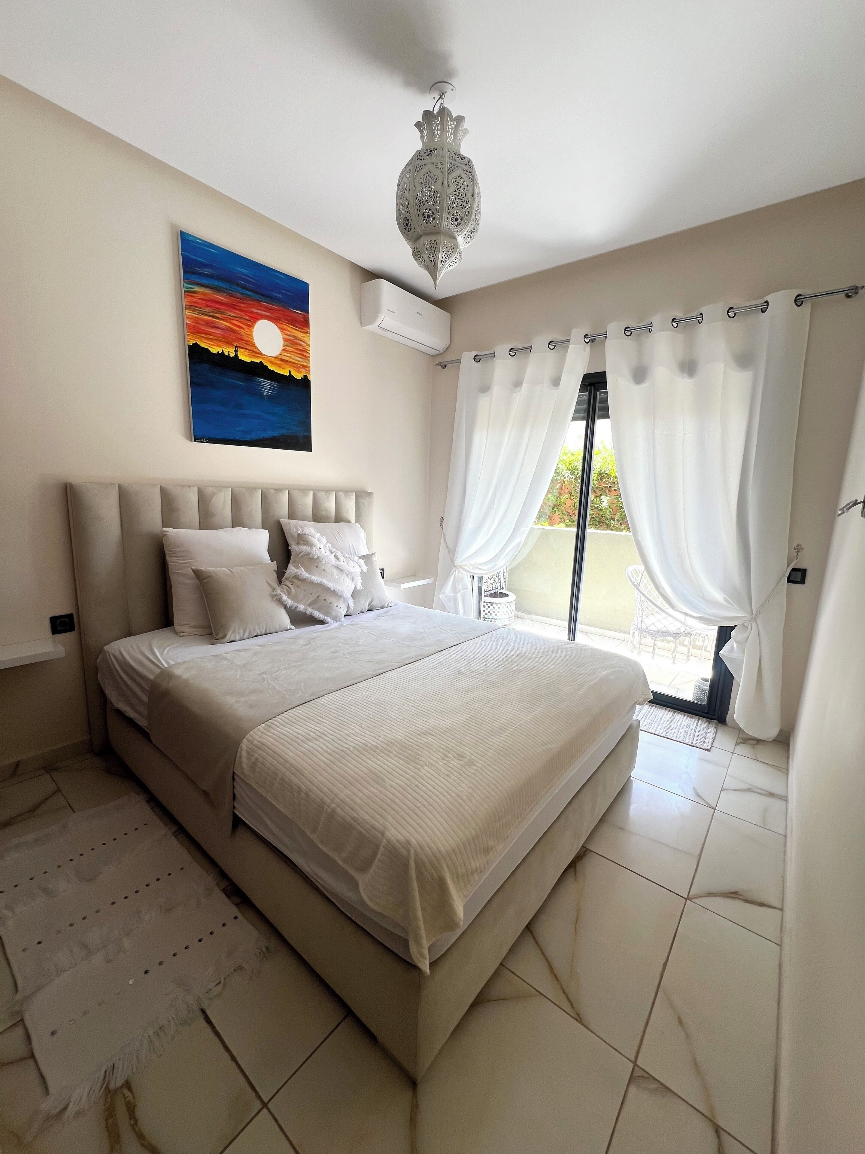 2 chambres, fer et planche à repasser, Wi-Fi, draps fournis