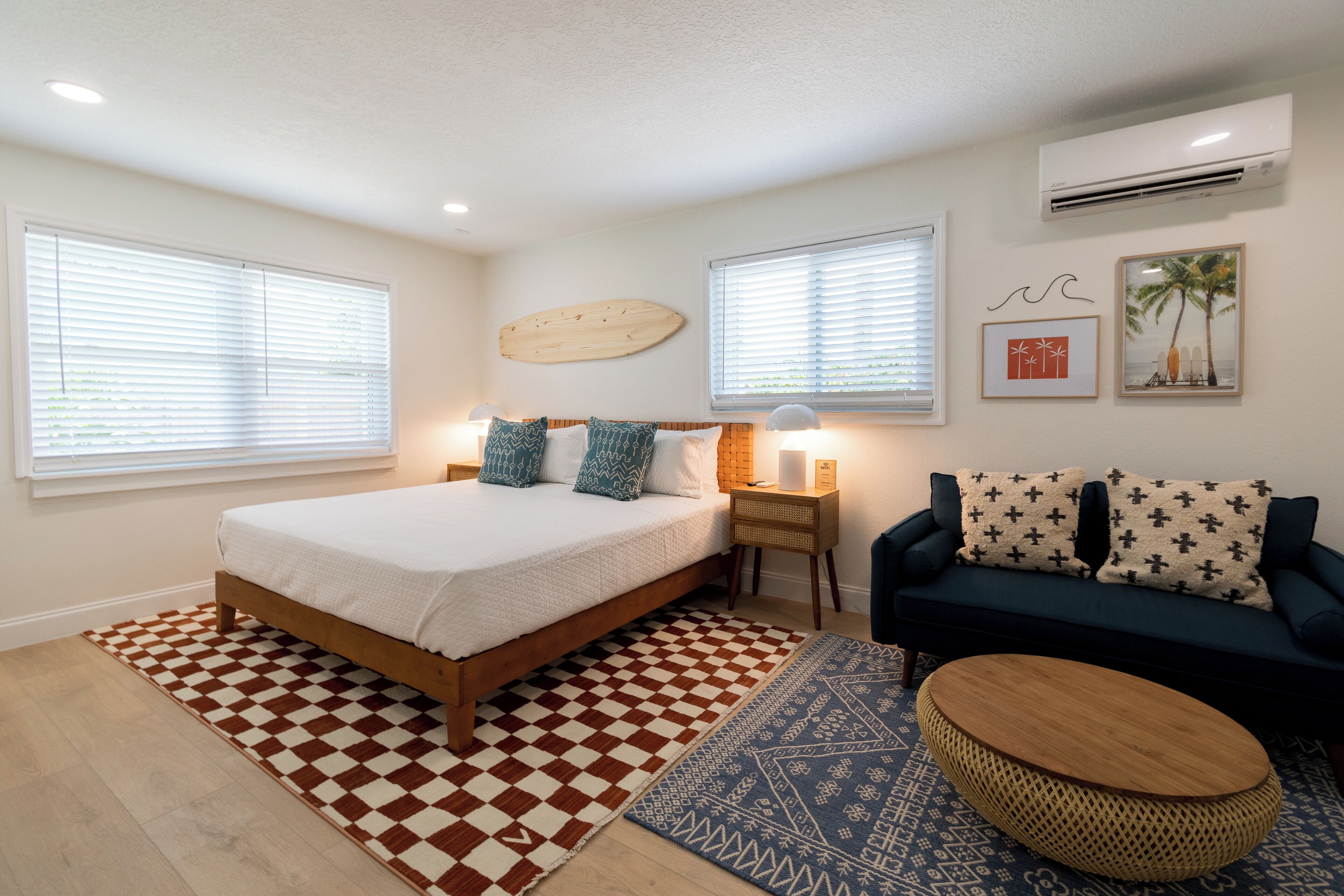 Espaço de trabalho para notebook, Wi-Fi de cortesia