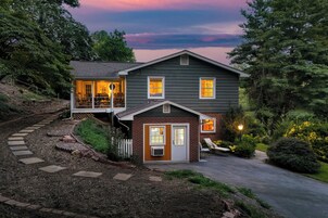 House (5 Bedrooms) | Front of property