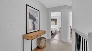 2 habitaciones, tabla de planchar con plancha y wifi