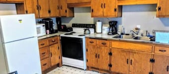 Great Apartment on River/ Harvard Square two blocks
