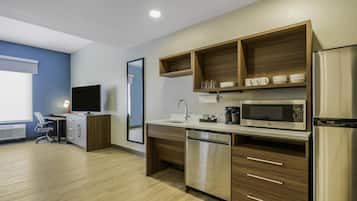 Suite, 2 Queen Beds, Accessible, Bathtub | Private kitchen