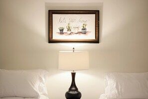 4 sovrum, strykjärn/strykbräda, wi-fi och sängkläder