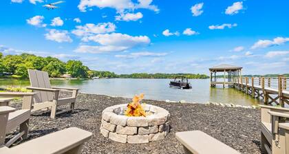 Game Room, 2 King Suites, Huge Porch, Kayaks, Lake