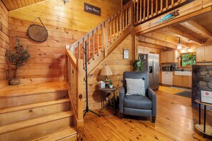 Interior - Grace Haven Cabin— Luxury Hot Tub, Game Room, Fire Pit & Close to Ski Resort (Maggie Valley)