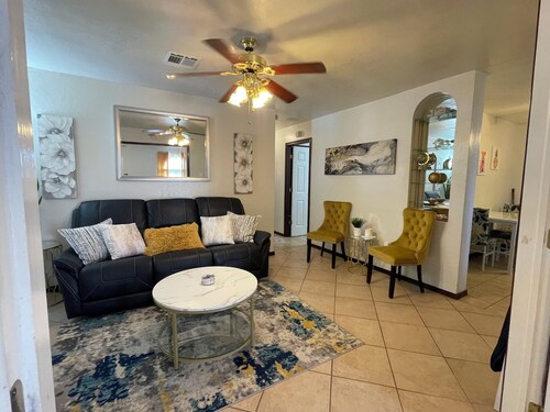 Lawton/Fort Sill Home near Airport 