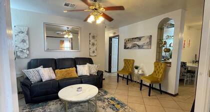 Lawton/Fort Sill Home near Airport