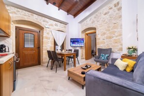 TV connectée, cheminée