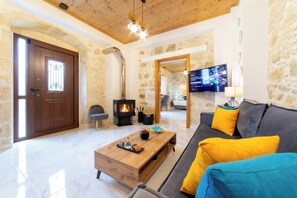 TV connectée, cheminée