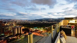 City view from property - Hotel Pestana Caracas Premium (Caracas)