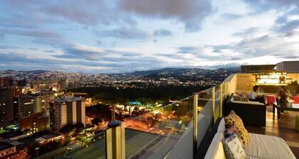 Hotel Pestana Caracas Premium