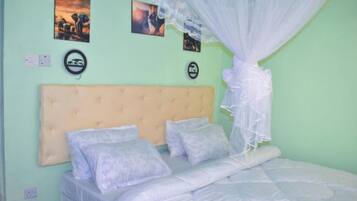 1 bedroom, WiFi, bed sheets