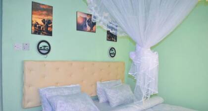 Ngorongoro Villa and Restaurant