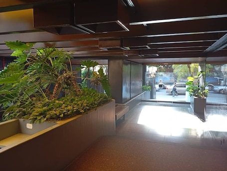 Exterior. Hotel Cuarta Avenida