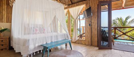 1 dormitorio, tabla de planchar con plancha, wifi y ropa de cama