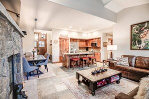 Exterior - Ski-in 2 Bedroom Townhome at Mountain Thunder (Breckenridge)