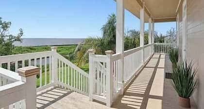 Magnolia Cottage R2