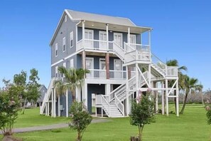 Exterior - Cypress Cottage R4 (Lafitte)