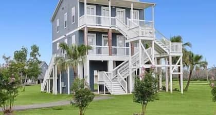 Cypress Cottage R4